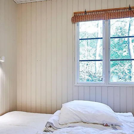 6 Person In Aakirkeby Holiday home *