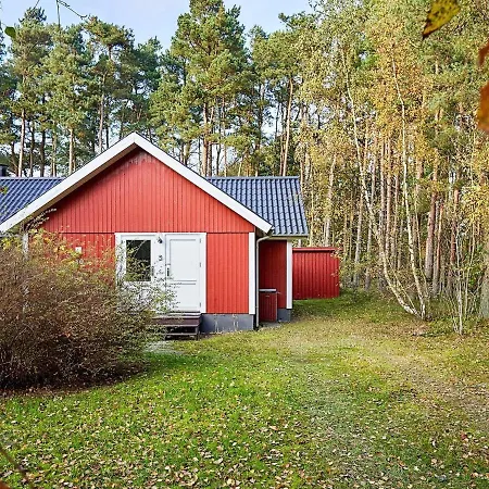 Holiday home 6 Person In Aakirkeby *